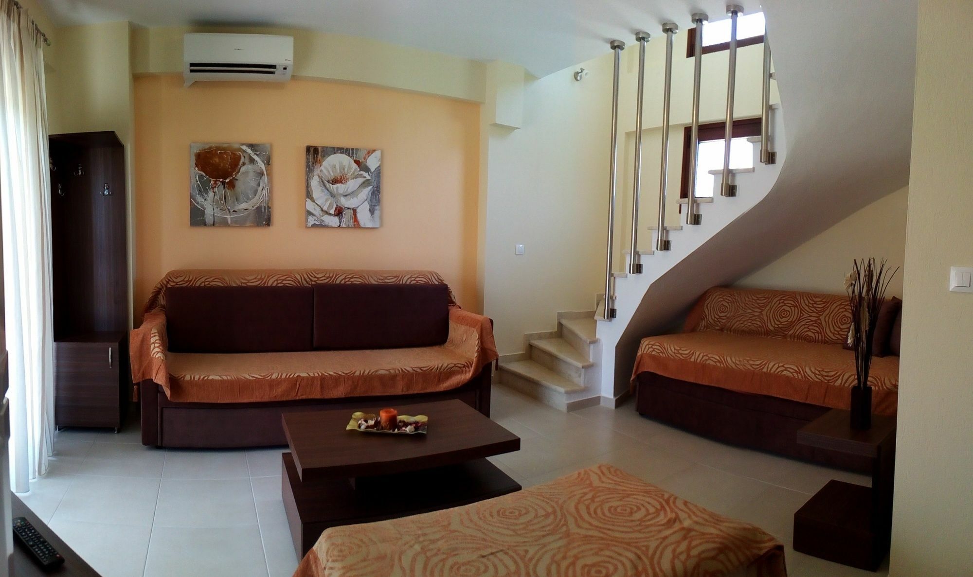 Ianthi Maisonettes Nea Roda Luaran gambar
